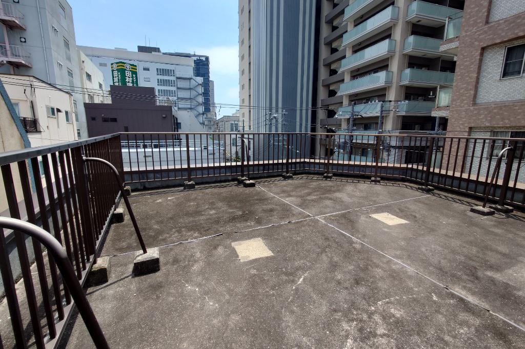 神戸市中央区 海岸通２丁目 店舗事務所