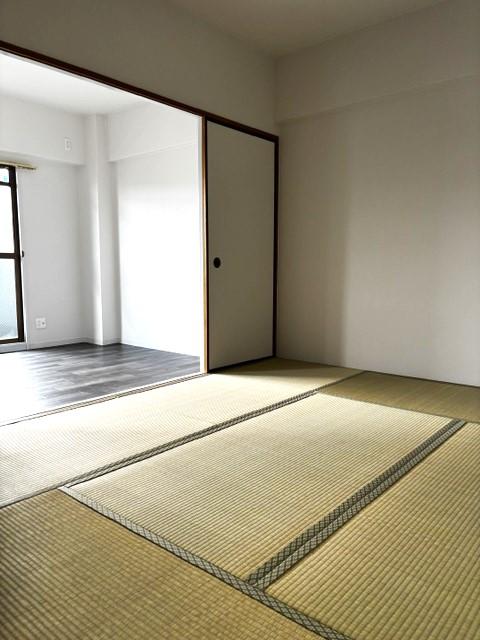 ２口ガスコンロのシステムキッチンです。