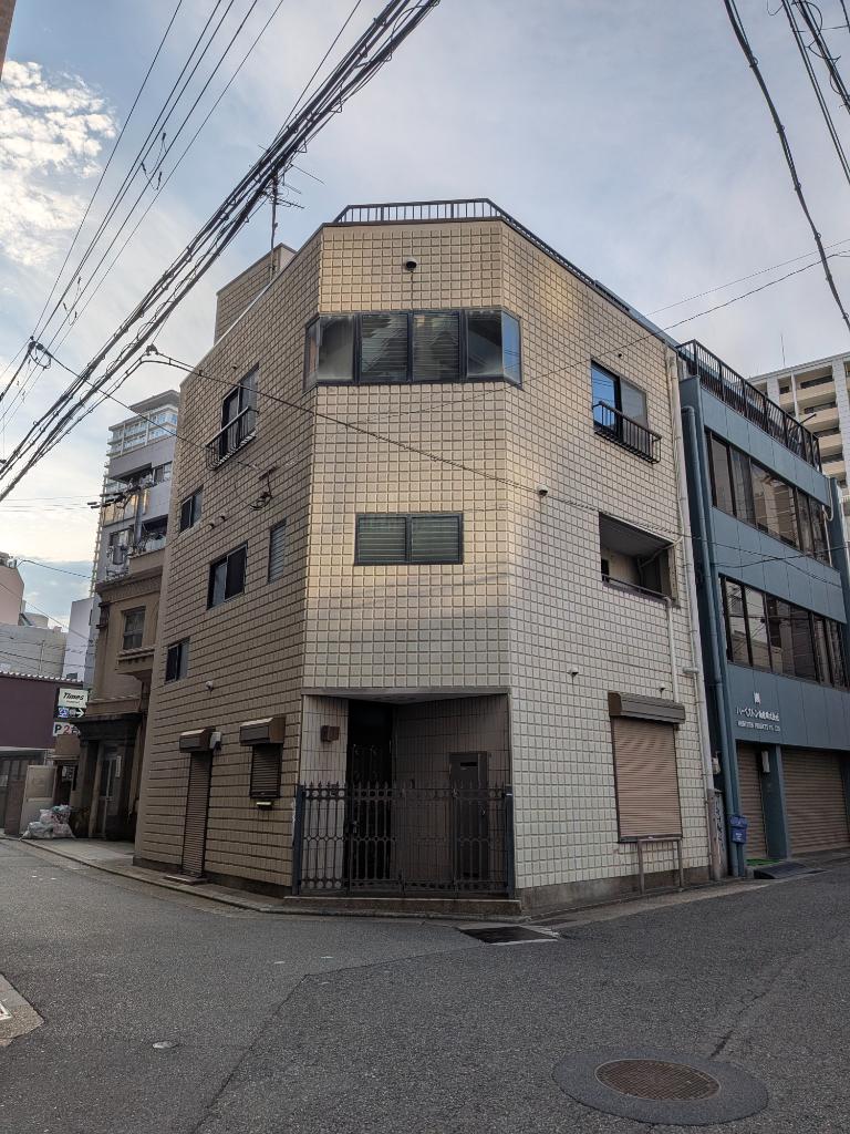 ３階